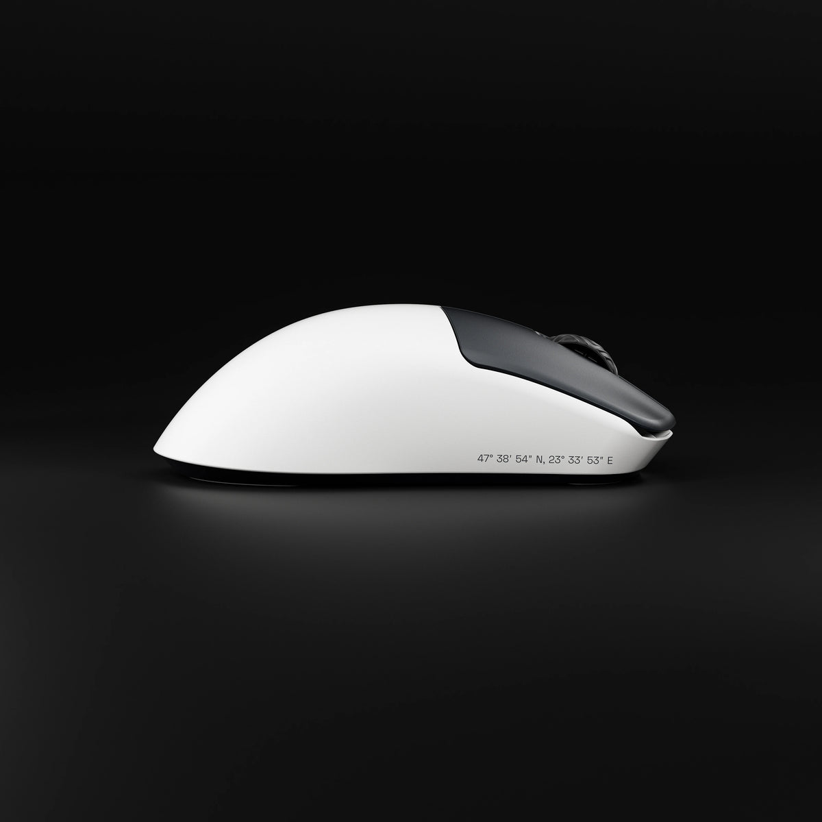 Mouse Gaming Qwertykey Falcon Pro 8K Alb - 60.000 DPI, Bluetooth Wireless Trio Mode, Pixart 3950