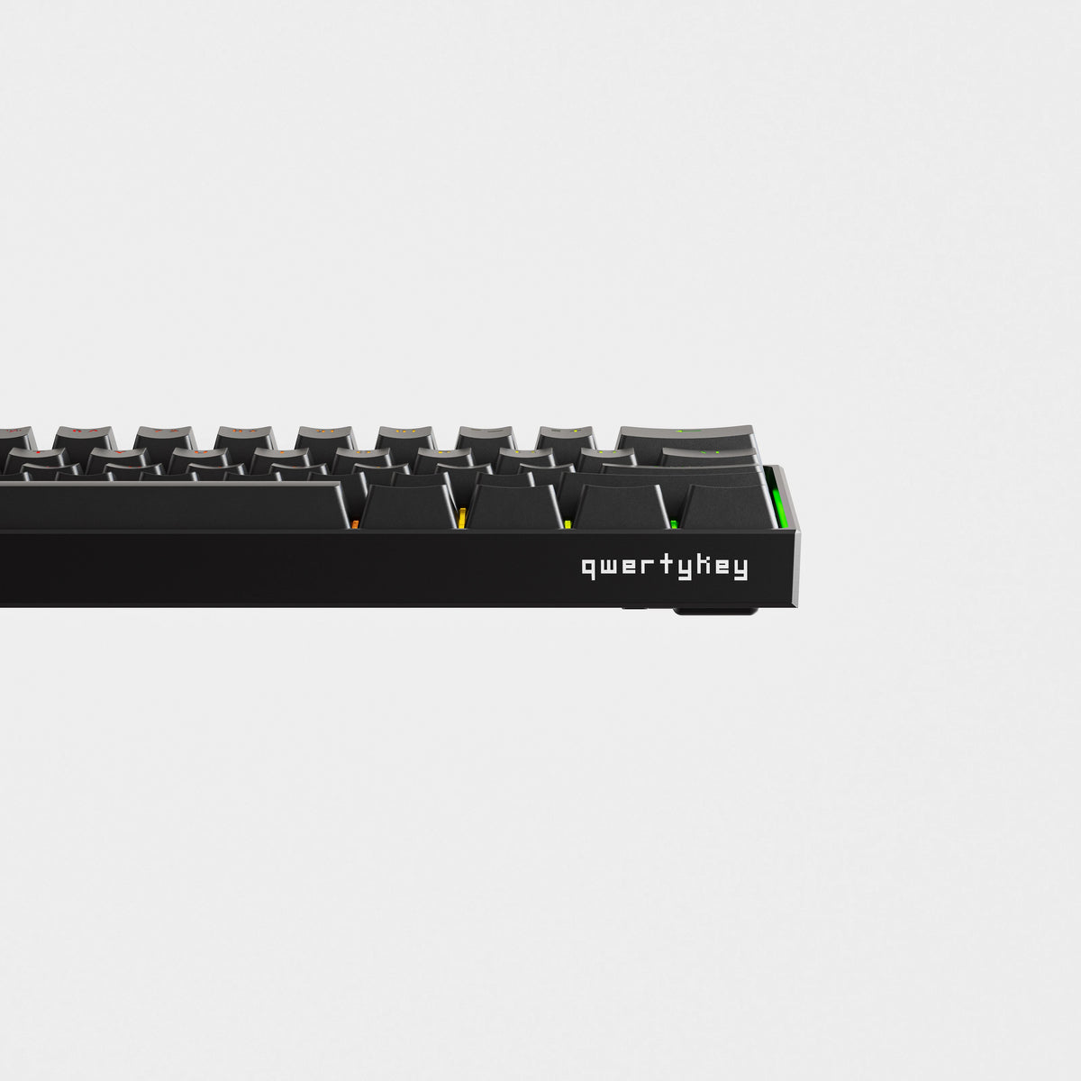 QwertyKey H61 Pro V2 Neagră – Tastatură Mecanică Gaming, Hotswap, Full RGB
