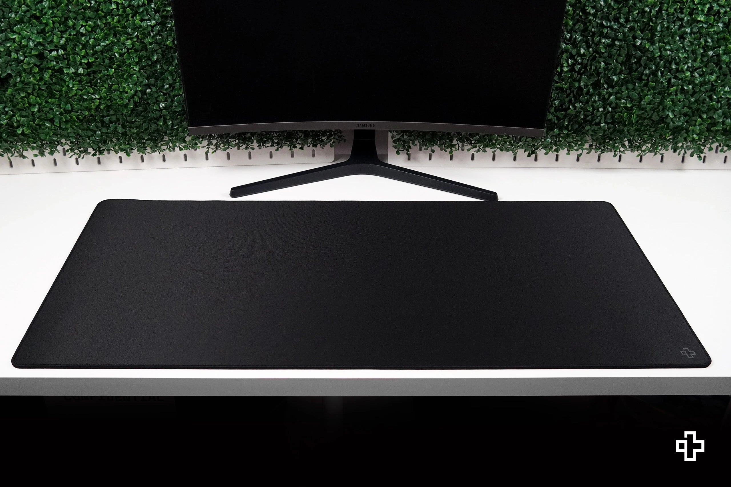 Deskmat Mousepad QwertyKey Negru Clasic Simplu 4mm margini cusute