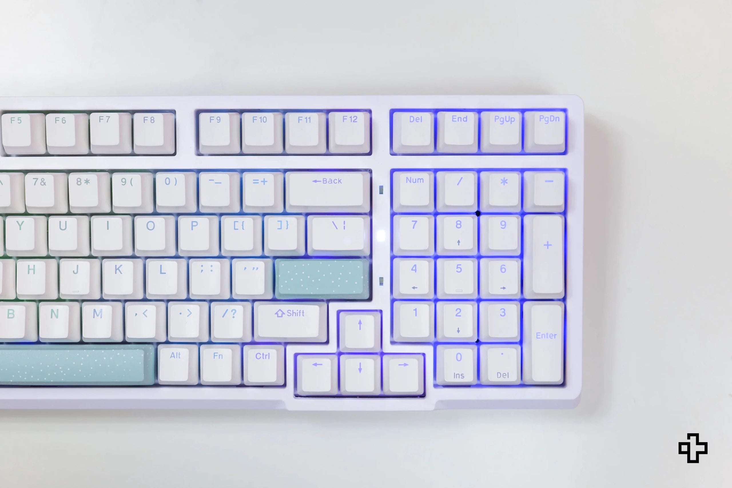 QwertyKey Salt V2 RGB Hotswap Software Tastatura Mecanica Gaming Hotswap