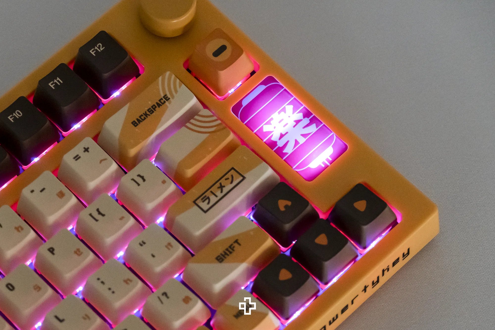 QwertyKey75 Ramen Bluetooth Wireless Hotswap RGB Gasket Mounted Tastatura Mecanica Gaming