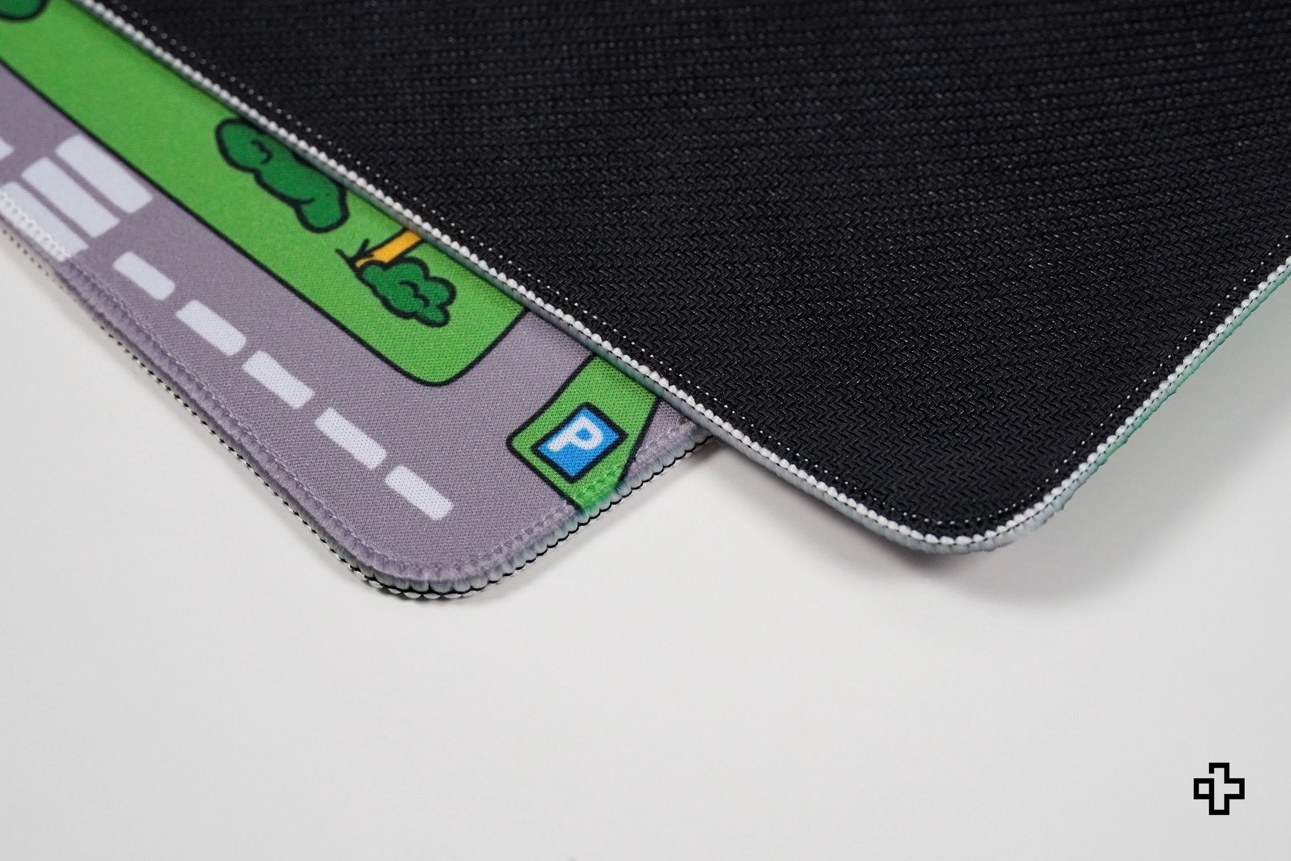 Deskmat Mousepad QwertyKey Nostalgia Busy Town 4mm margini cusute