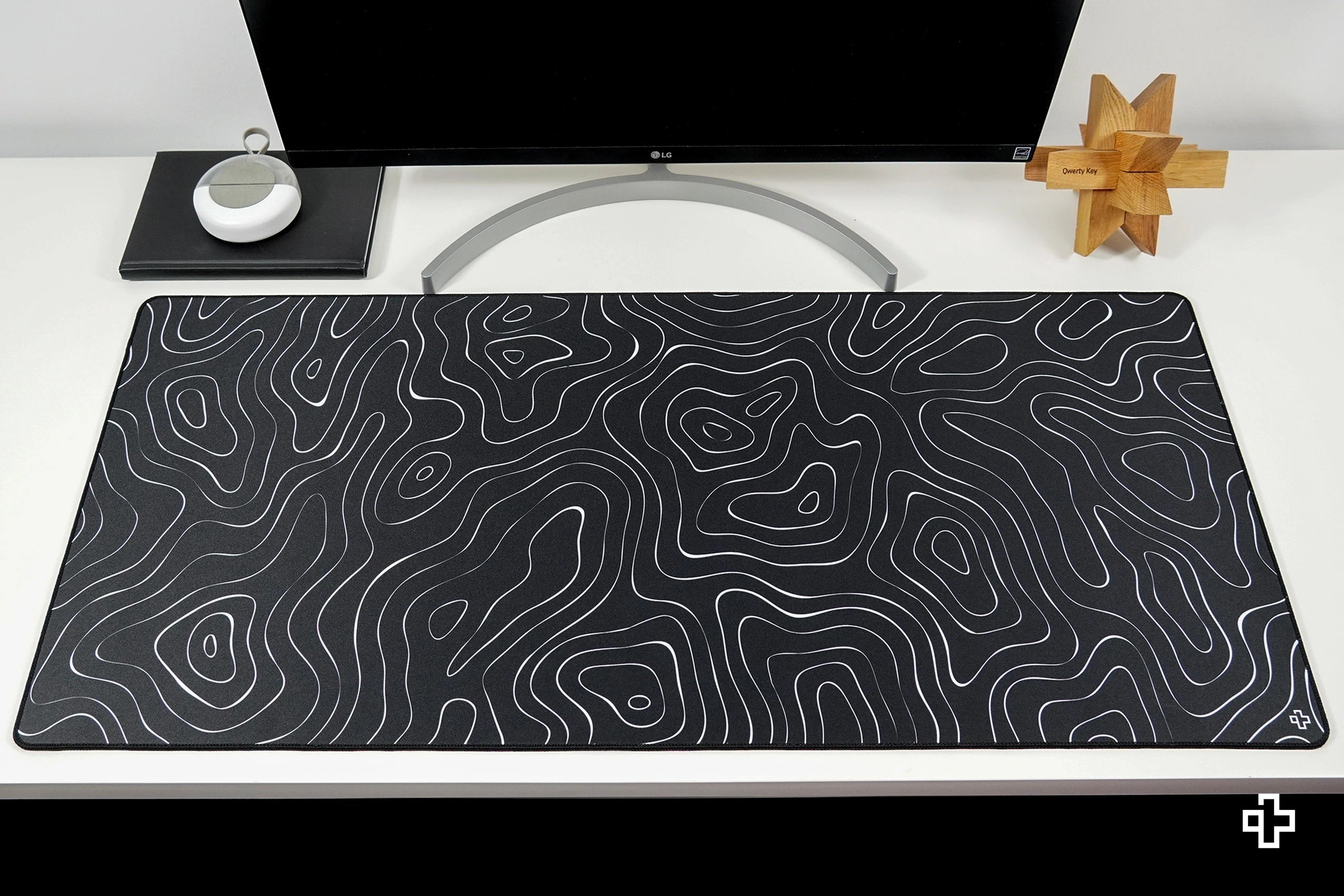 Deskmat Mousepad QwertyKey Topographic Negru 4mm margini cusute
