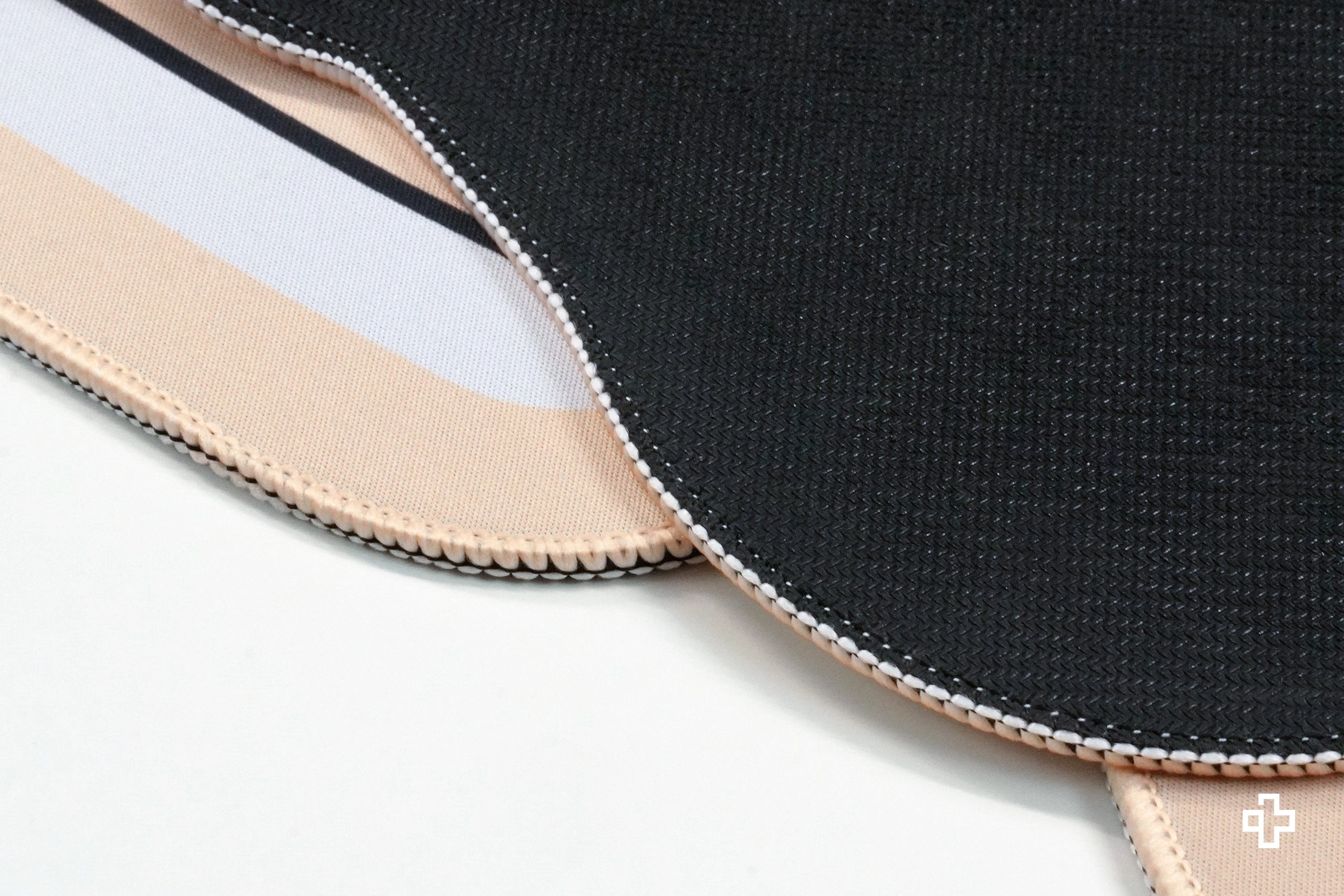 Deskmat Mousepad QwertyKey Kendama 4mm margini cusute