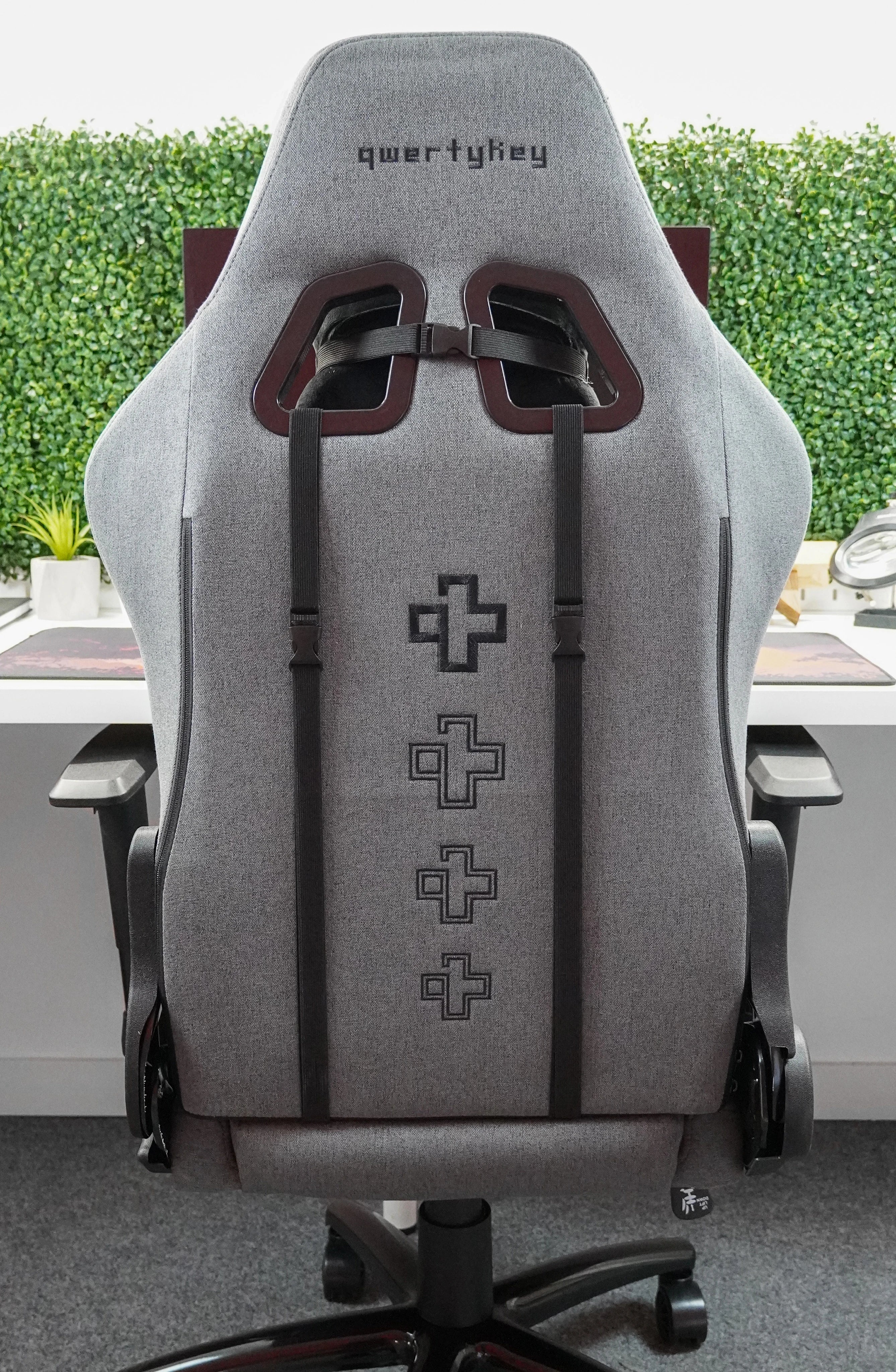 Scaun Gaming QwertyKey - QK/ALT, gri