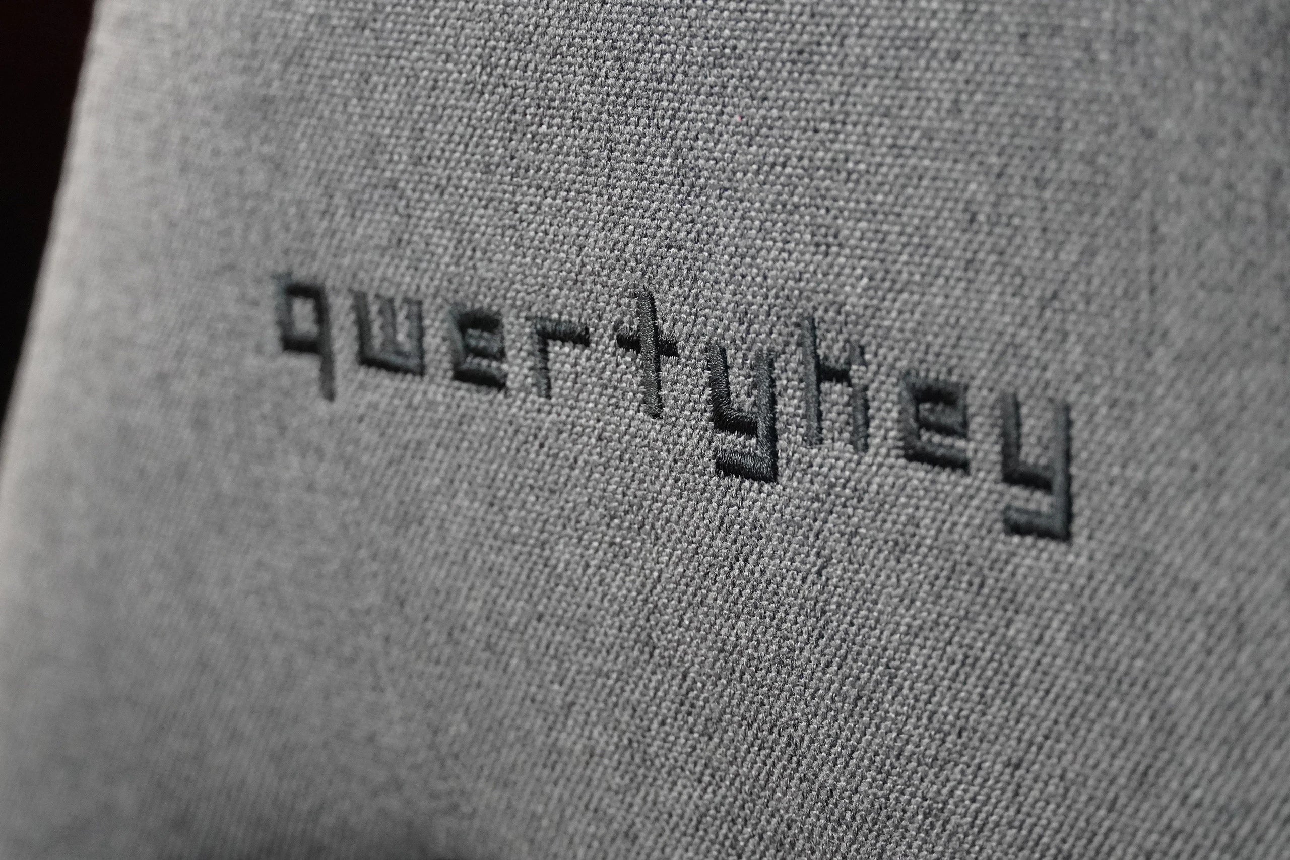 Scaun Gaming QwertyKey - QK/ALT, gri