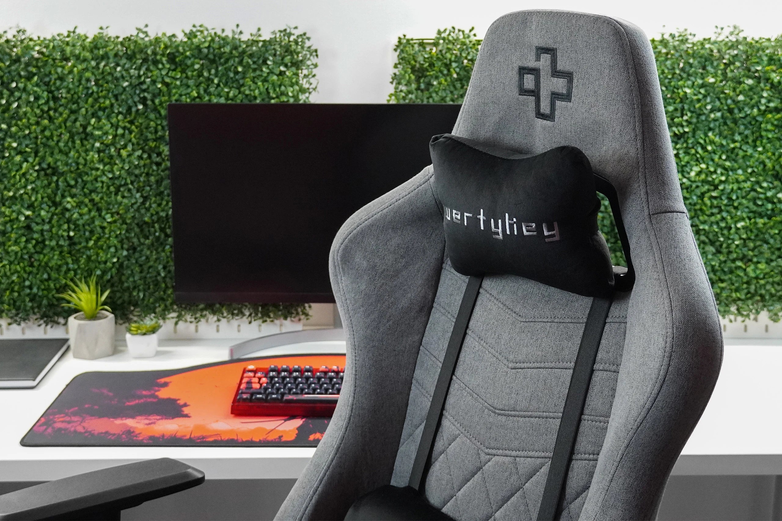 Scaun Gaming QwertyKey - QK/ALT, gri