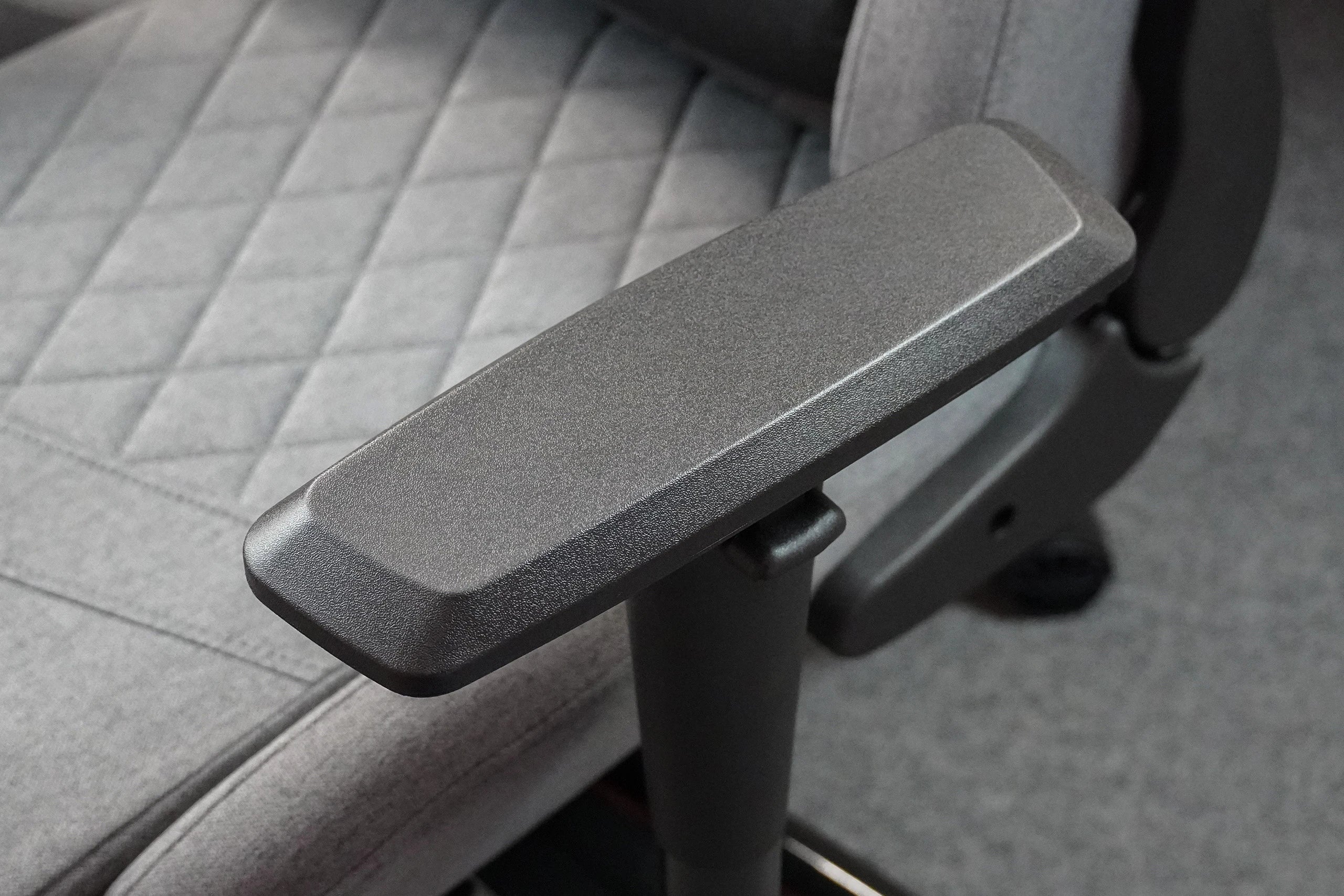 Scaun Gaming QwertyKey - QK/ALT, gri