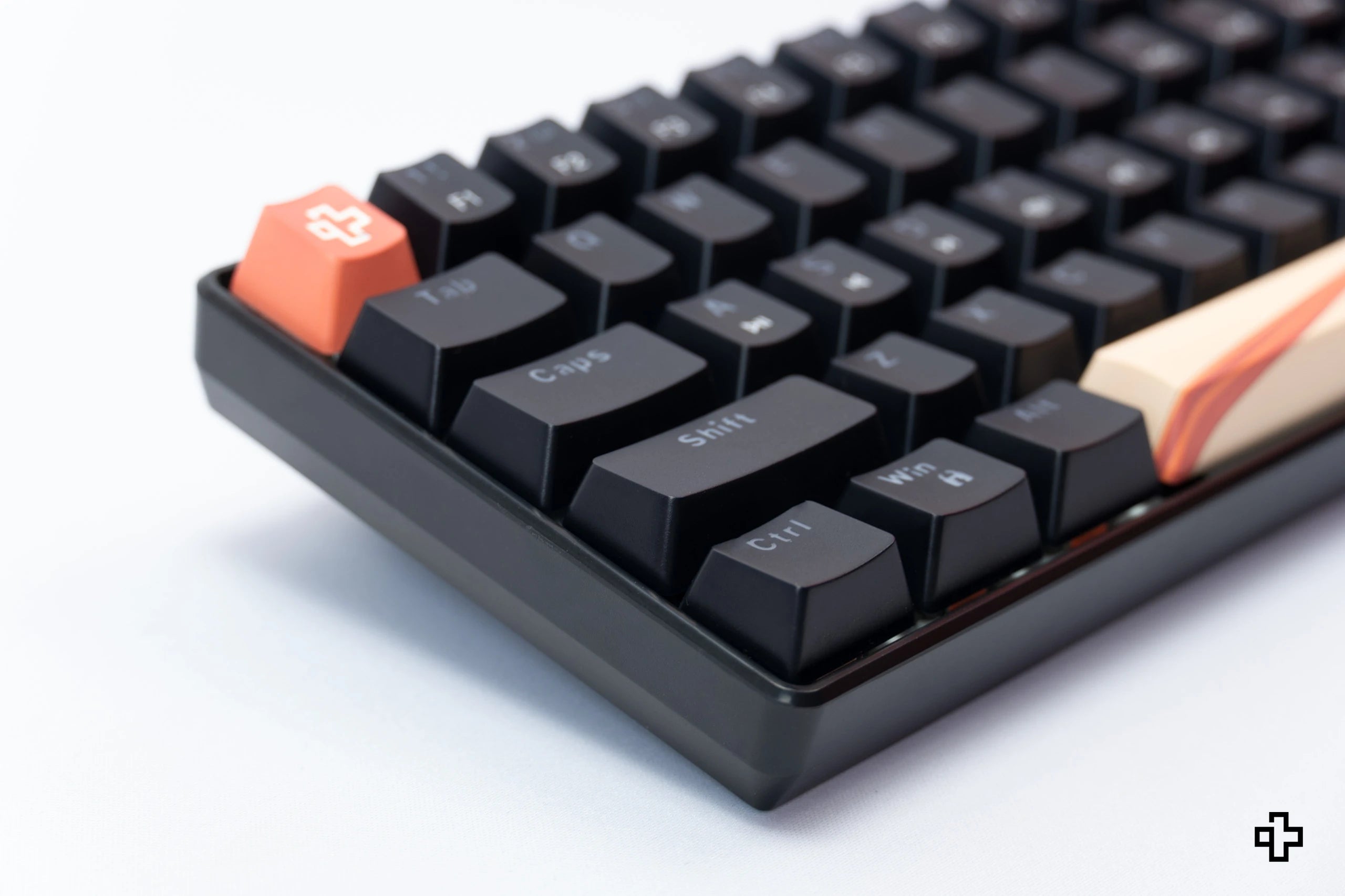 QwertyKey Rice V2 Neagra Hotswap Tastatura Mecanica Gaming