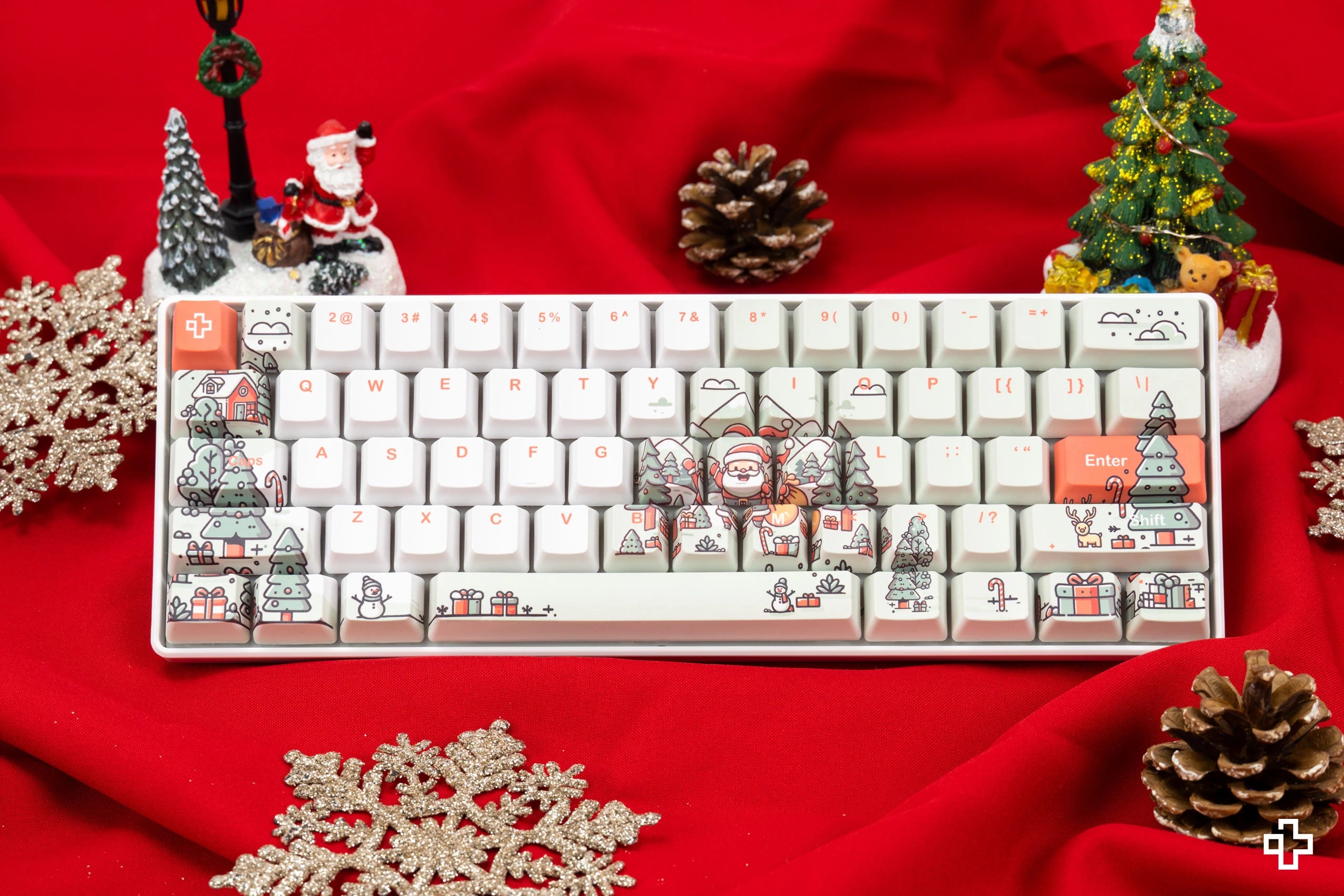 QwertyKey Santa Hotswap Tastatura Mecanica Craciun Gaming