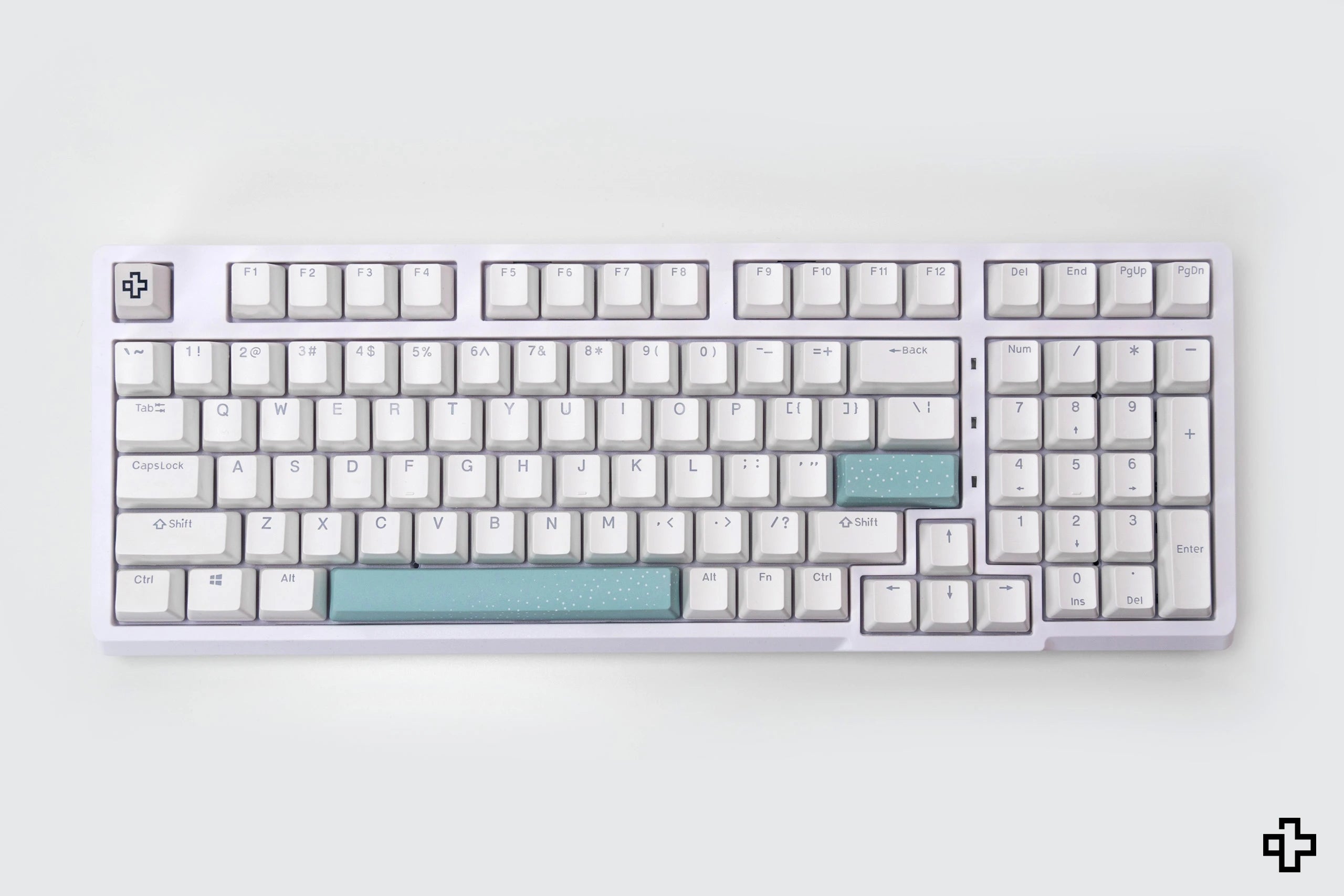 QwertyKey Salt V2 RGB Hotswap Software Tastatura Mecanica Gaming Hotswap