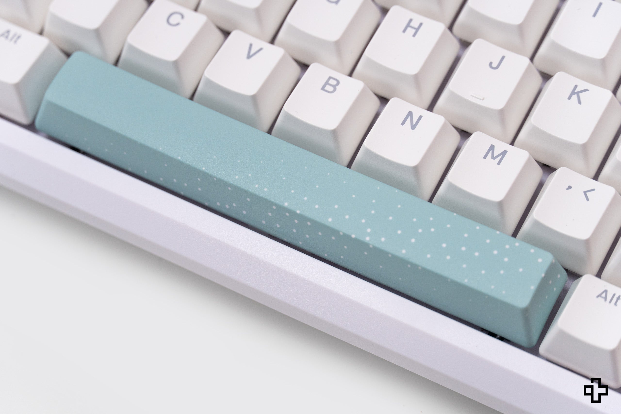 QwertyKey Salt V2 RGB Hotswap Software Tastatura Mecanica Gaming Hotswap