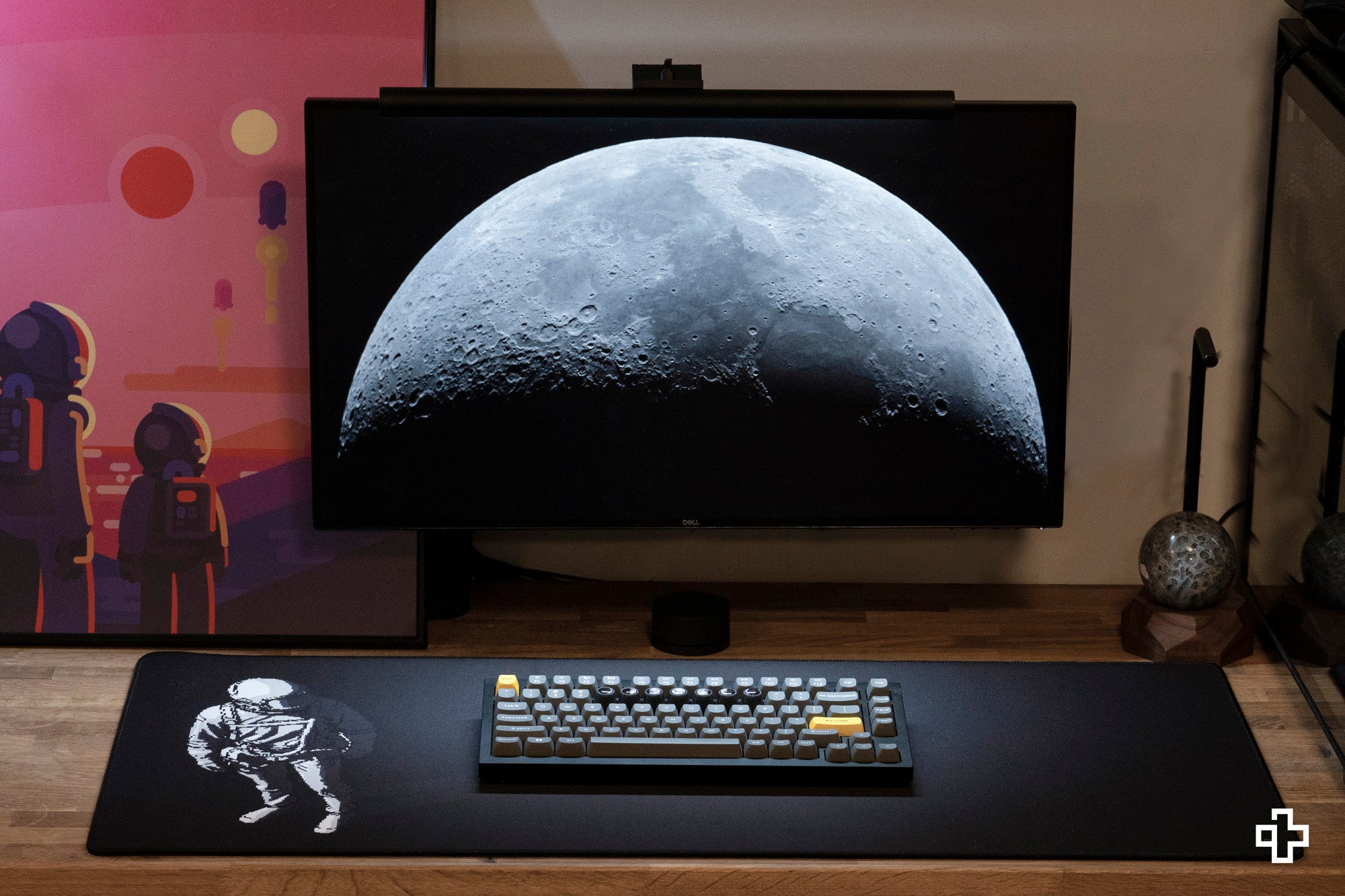 Deskmat Mousepad QwertyKey Astronaut 4mm margini cusute - QwertyKey