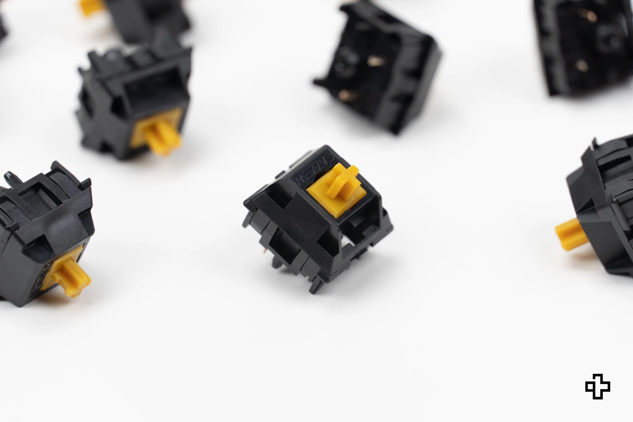 Gazzew Boba Black U4T Thocky