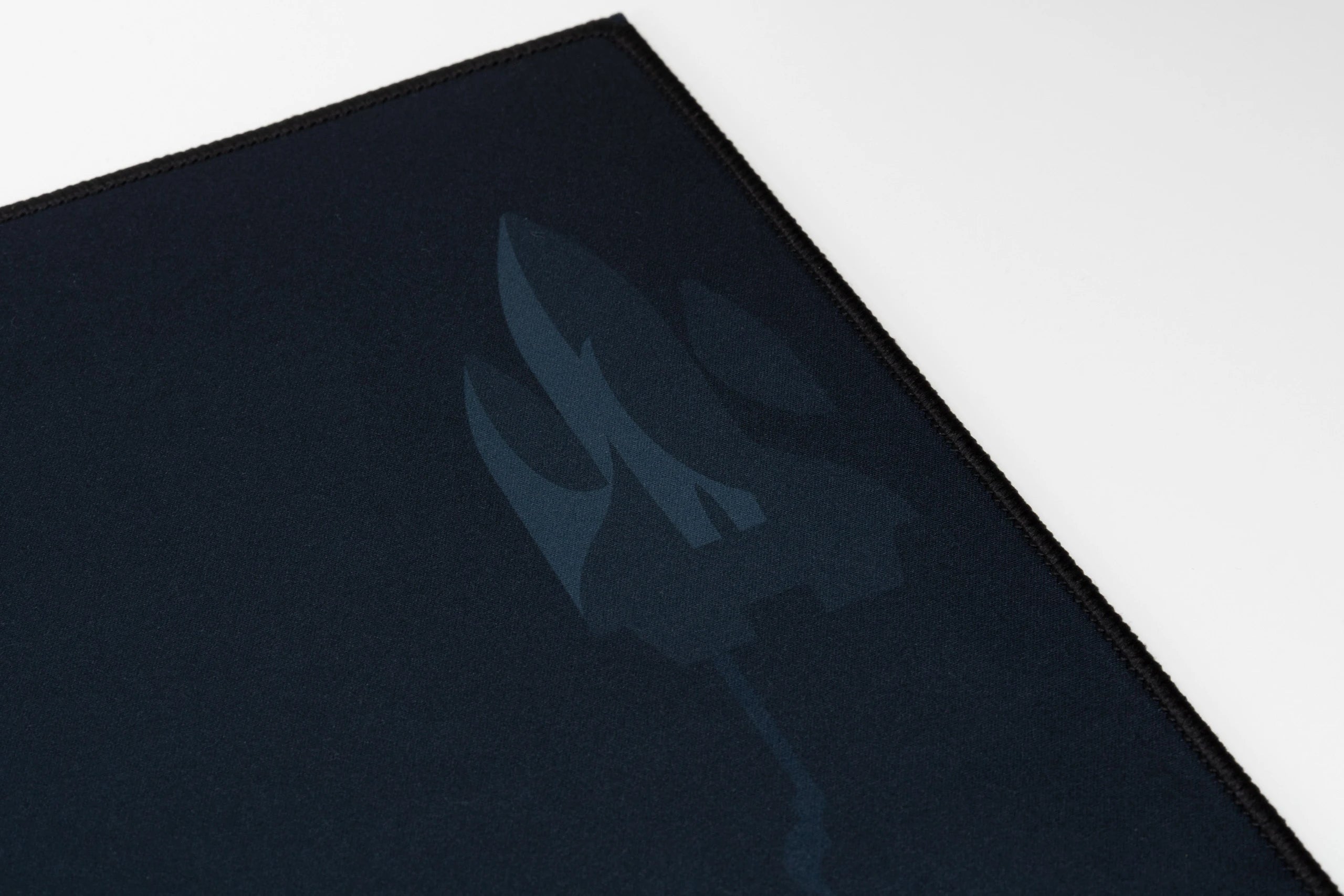 Deskmat Mousepad QwertyKey Spaceman Neregulat 4mm margini cusute