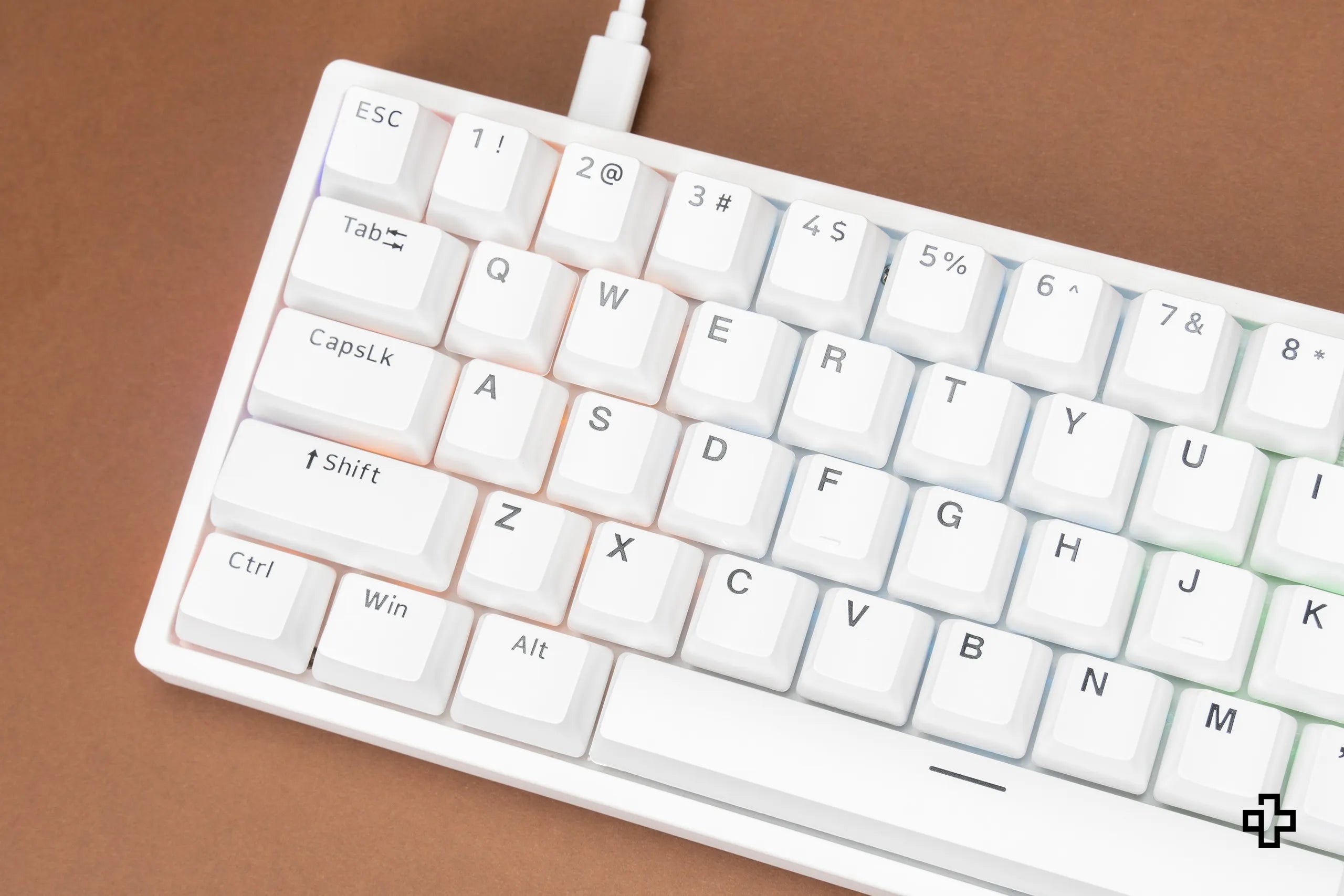Set taste QwertyKey BoW V2 Black on White PBT Double Shot Profil OEM