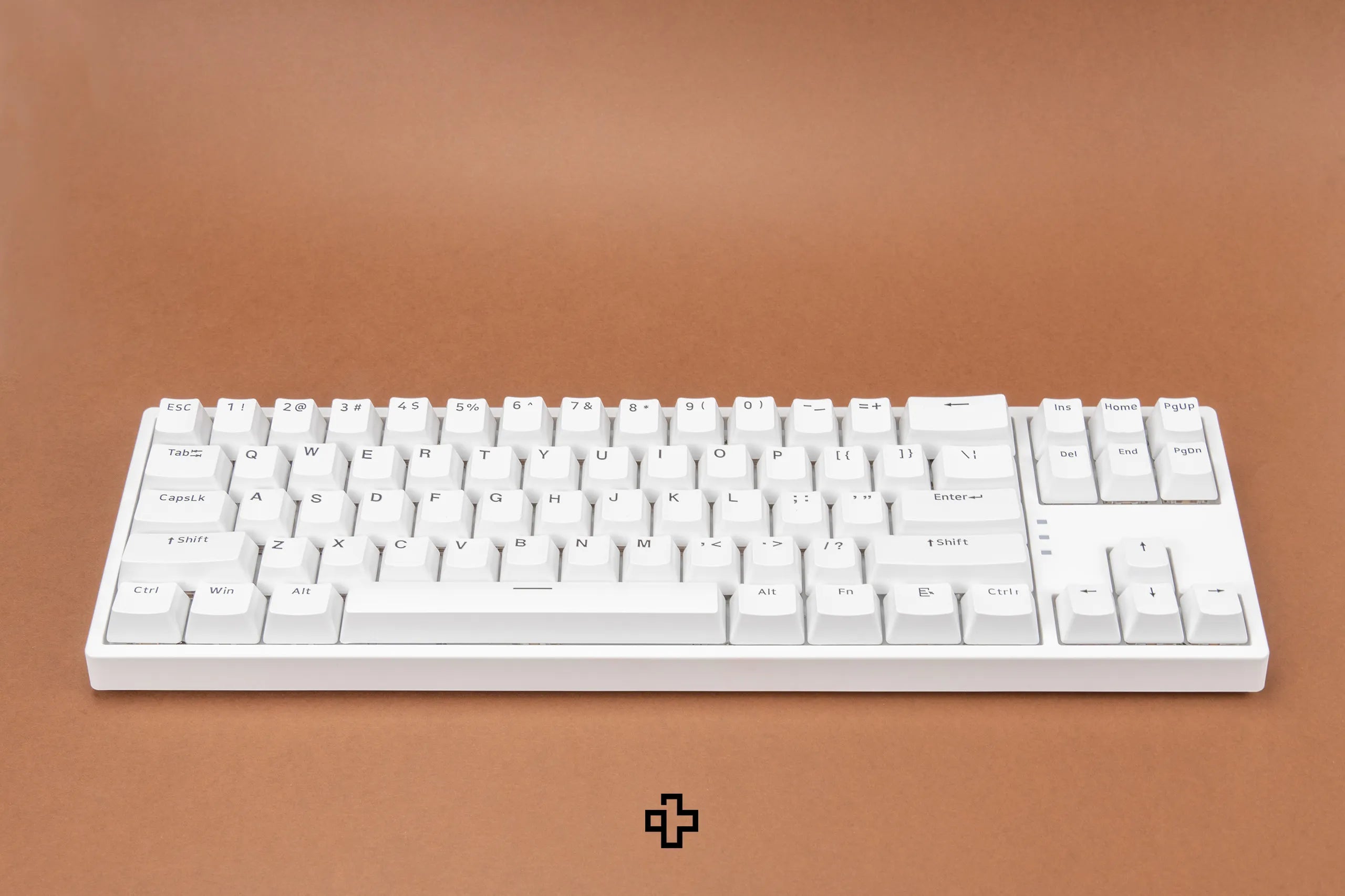 Set taste QwertyKey BoW V2 Black on White PBT Double Shot Profil OEM