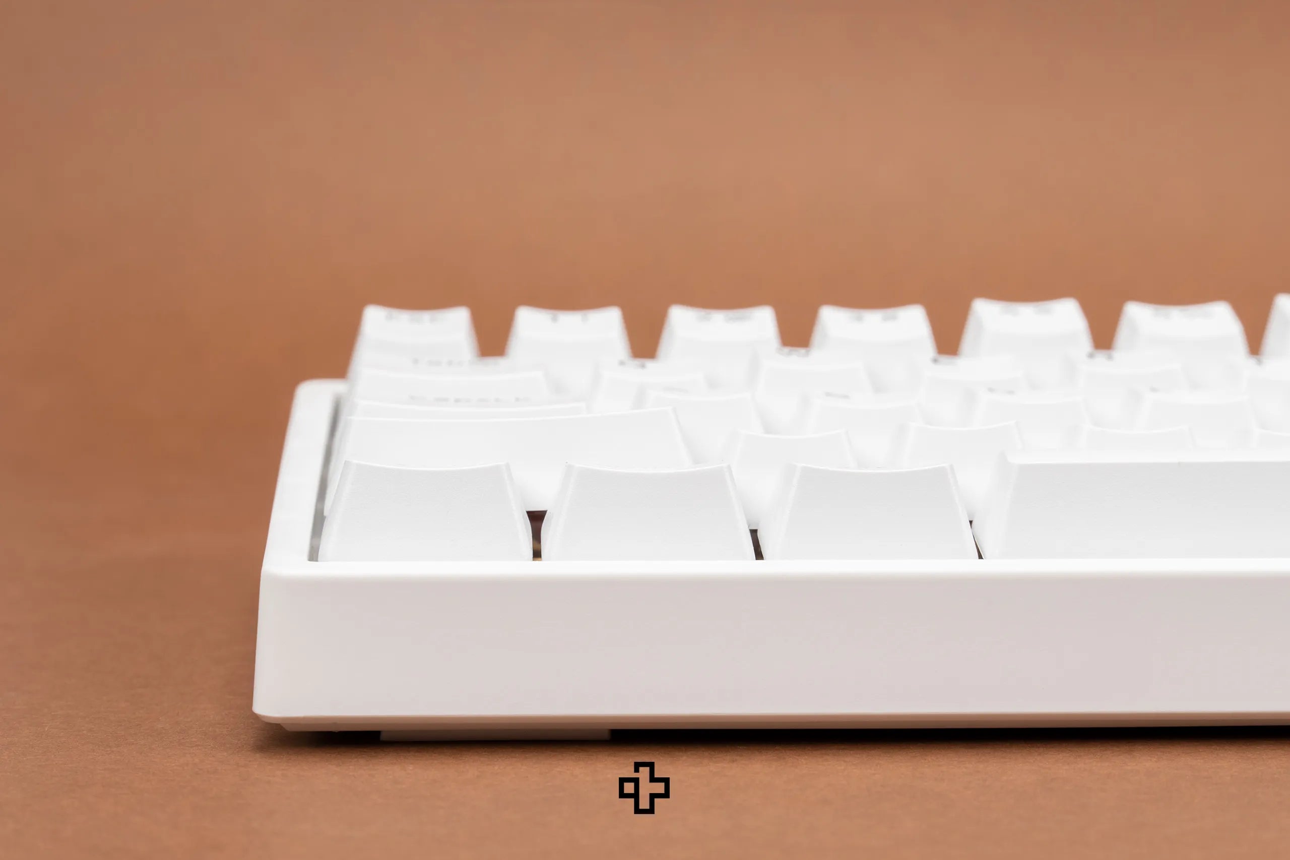 Set taste QwertyKey BoW V2 Black on White PBT Double Shot Profil OEM