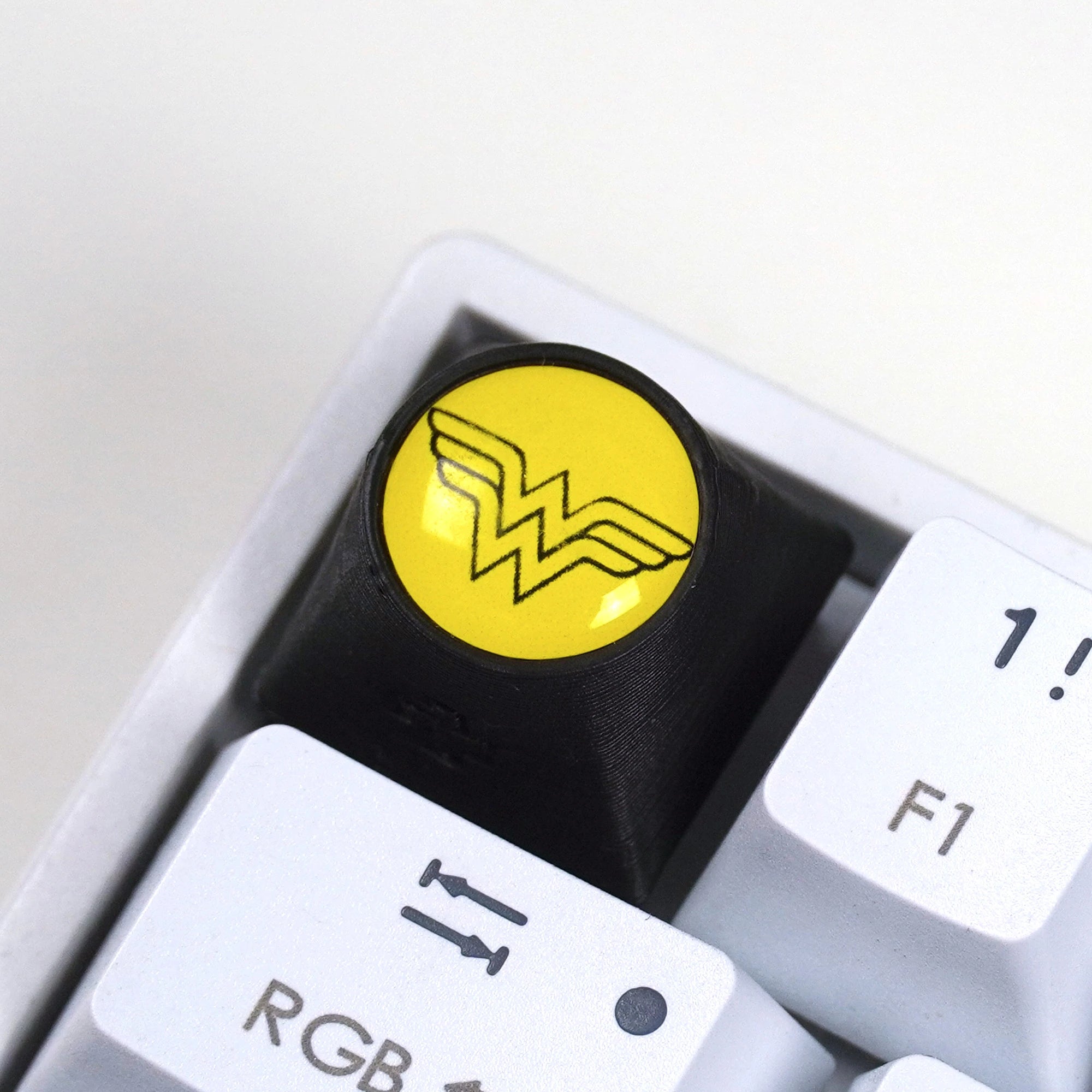 Artisan Wonder SuperHero