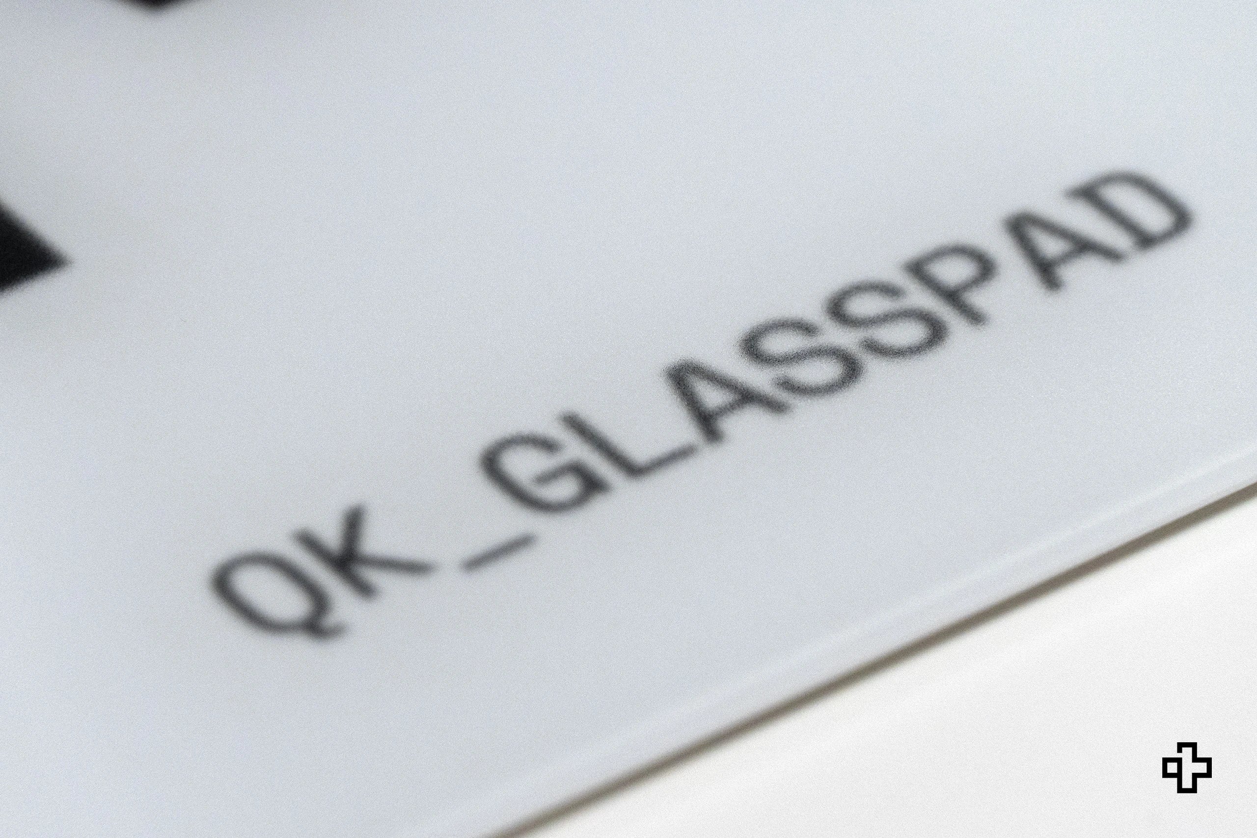 Mousepad Gaming QwertyKey Esports Glass Alb 3.2mm Anti-Slip TPU