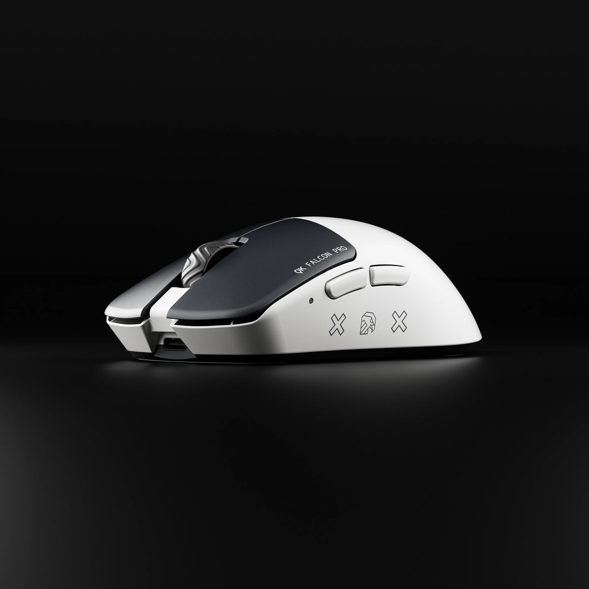 Mouse Gaming Qwertykey Falcon Pro 8K Alb - 60.000 DPI, Bluetooth Wireless Trio Mode, Pixart 3950