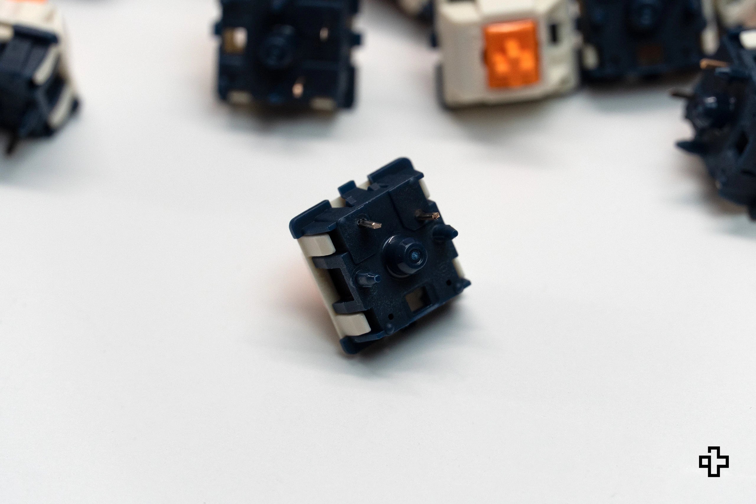 Cherry MX2A Falcon