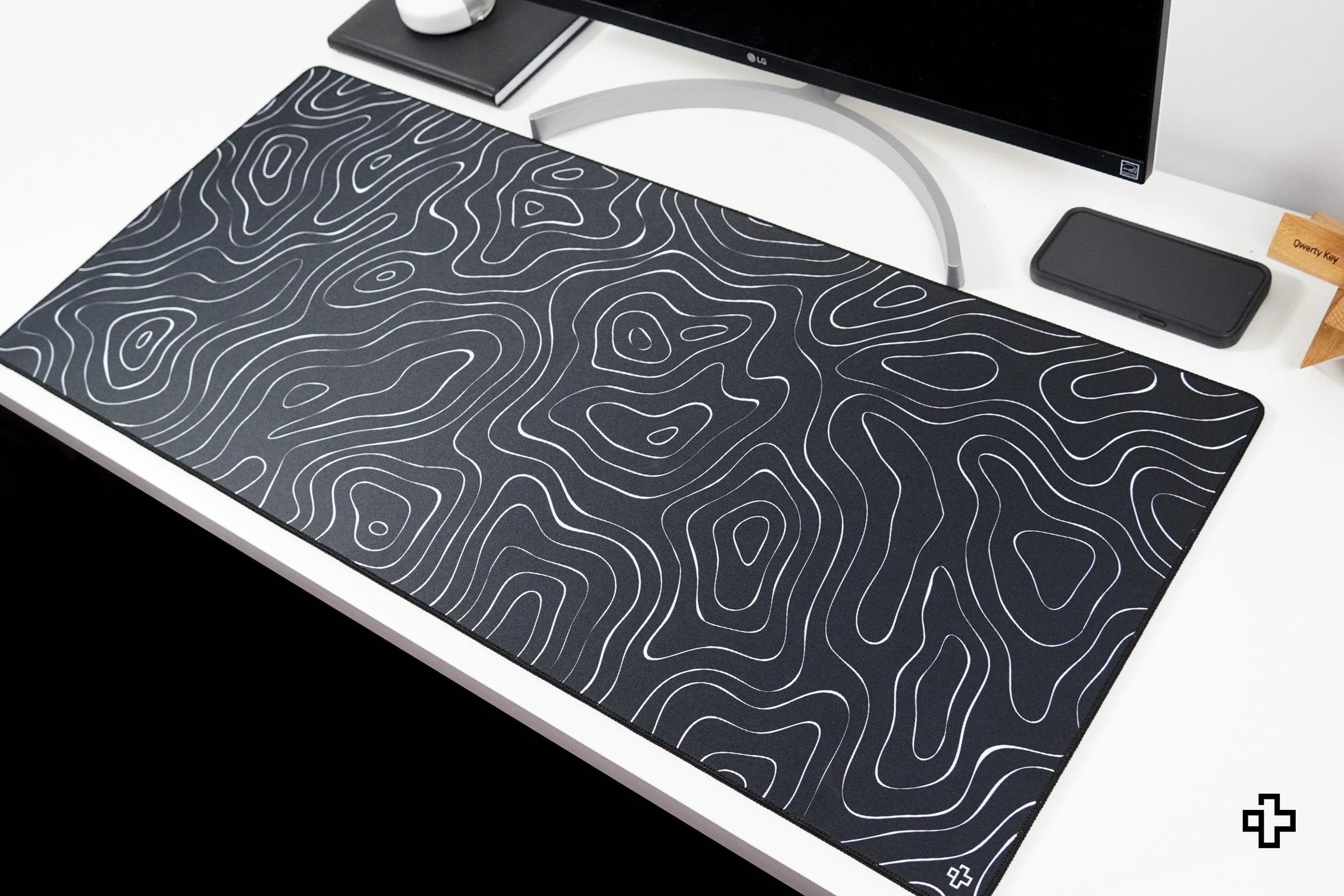 Deskmat Mousepad QwertyKey Topographic Negru 4mm margini cusute