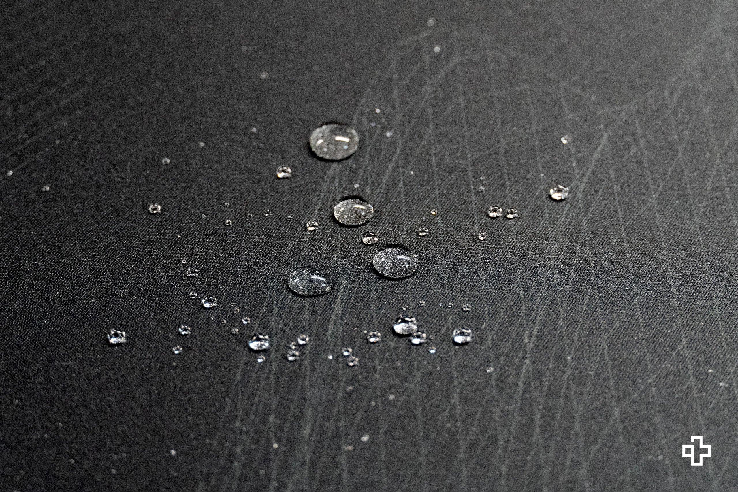 Deskmat Mousepad Flow Dark Negru 4mm margini cusute