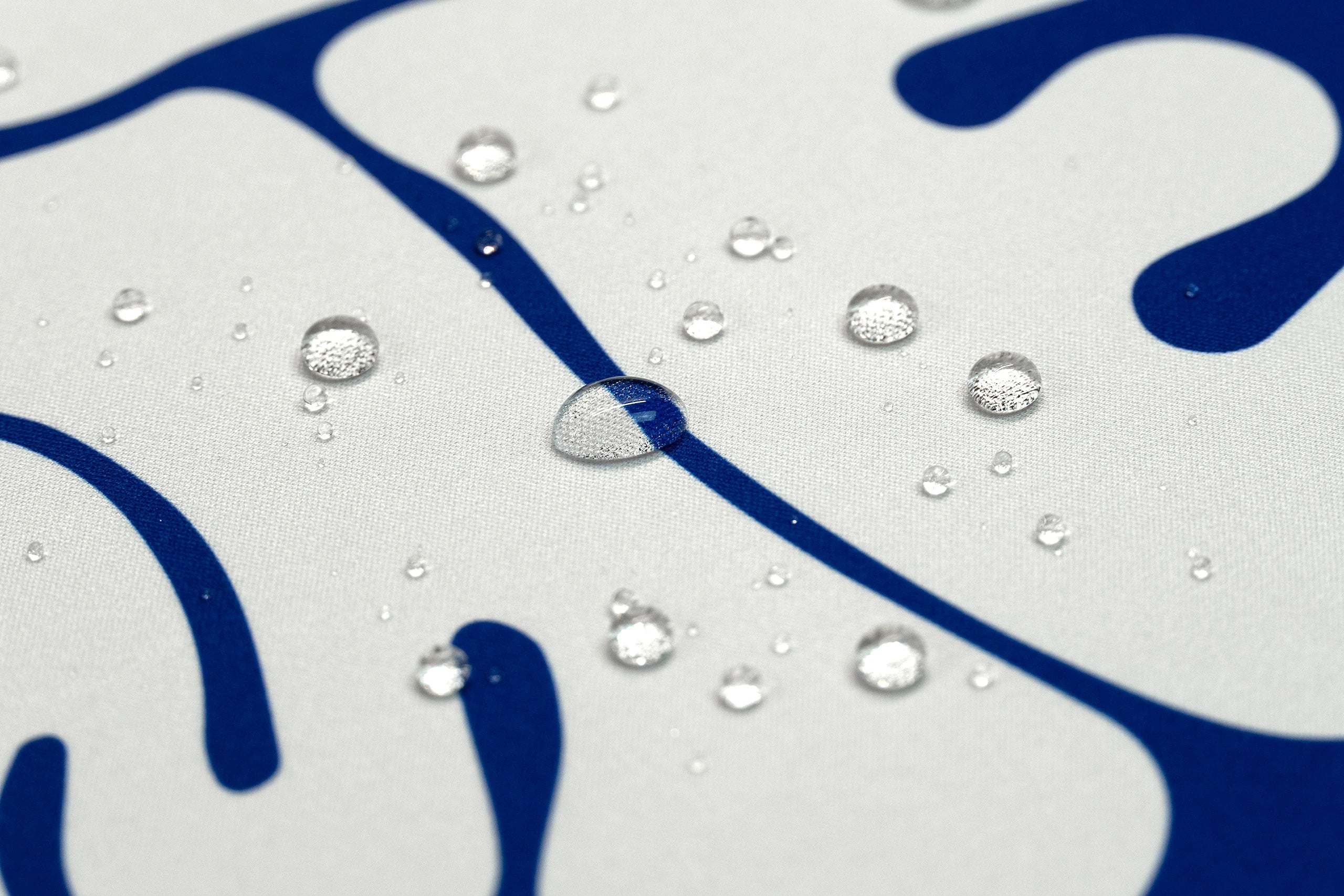 Deskmat Mousepad QwertyKey Game Waterproof, Margini Cusute, Grosime 4mm, Spate Cauciucat