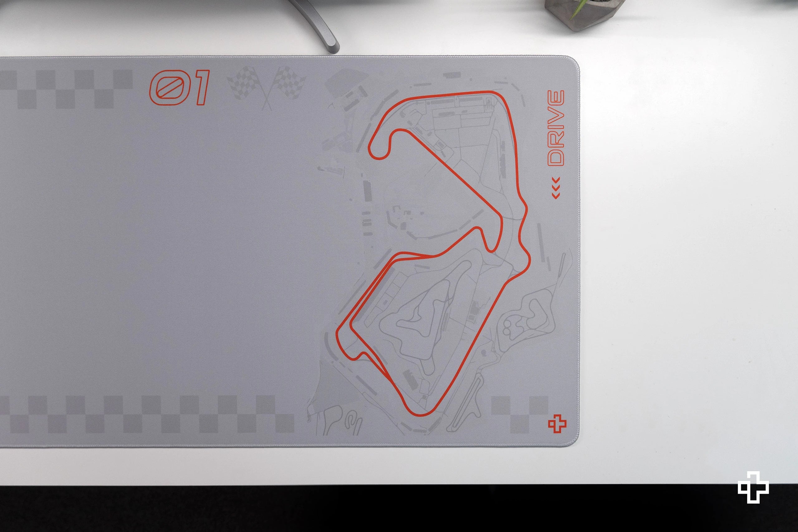 Deskmat Mousepad Formula Silver Circuit 4mm margini cusute
