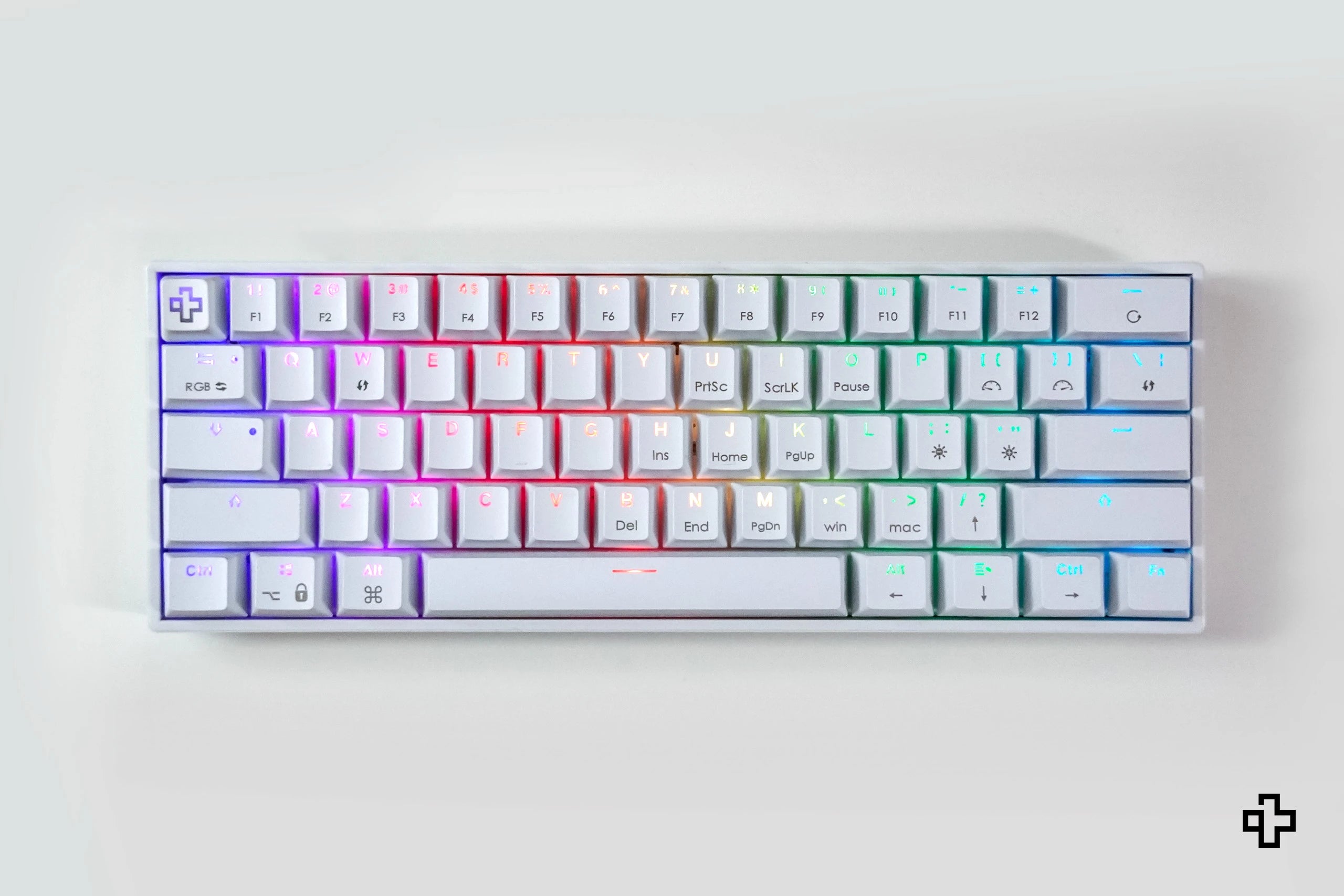 QwertyKey H61 Split Alba Hotswap RGB Tastatura Mecanica Gaming